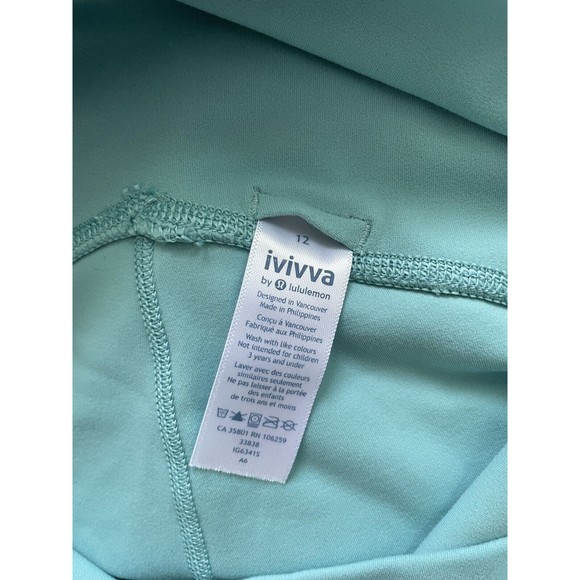 Ivivva Cropped Leggings Size 12 Aqua Blue - Picture 3 of 3